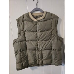 vintage 1980s square-quilted down vest L in an olive khaki